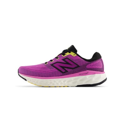 New Balance Evoz