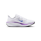 Nike Wmns Quest 6 image number null