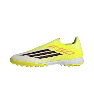 Tacos de F&uacute;tbol Adidas sin agujetas para Pasto Sint&eacute;tico F50 League