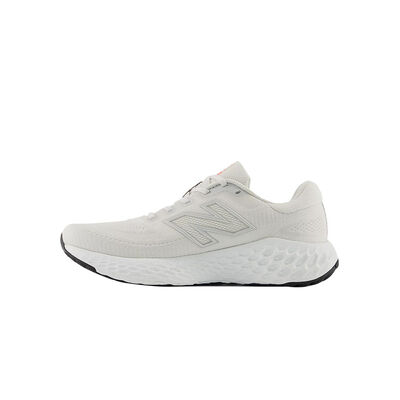 New Balance Evoz