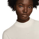 Nike W Nsw Nk Chll Knt Mock Tee image number null