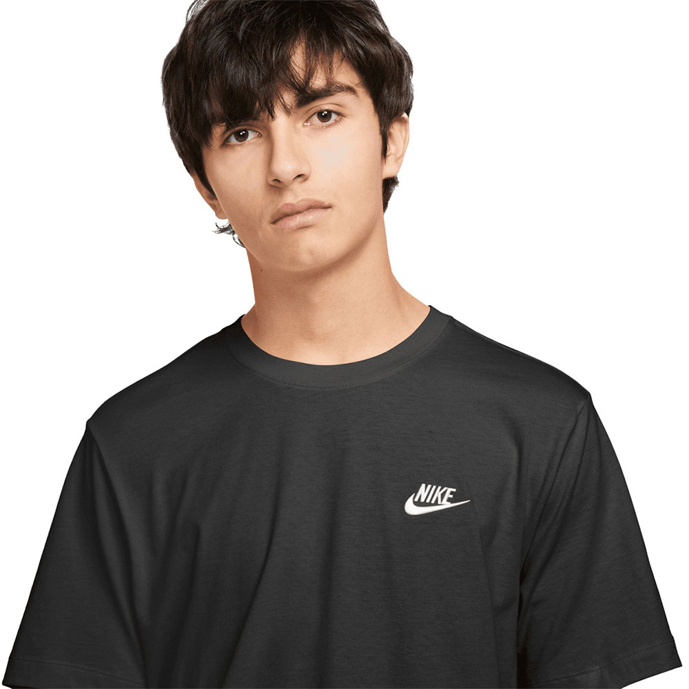 Playera Nike Sportswear Club image number null