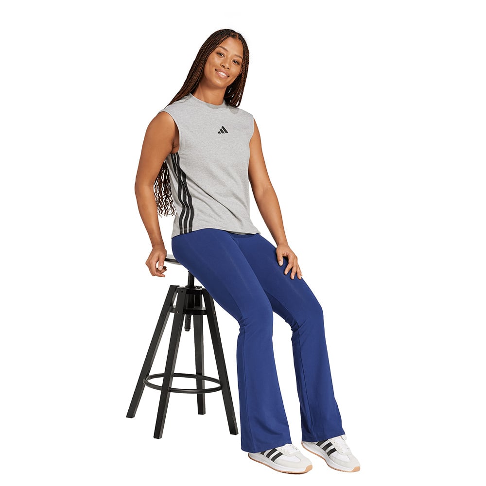 Mallas Adidas Acampanadas Essentials Logo Peque&ntilde;o image number null