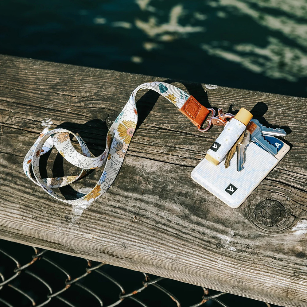 Thread Blossom Neck Lanyard image number null