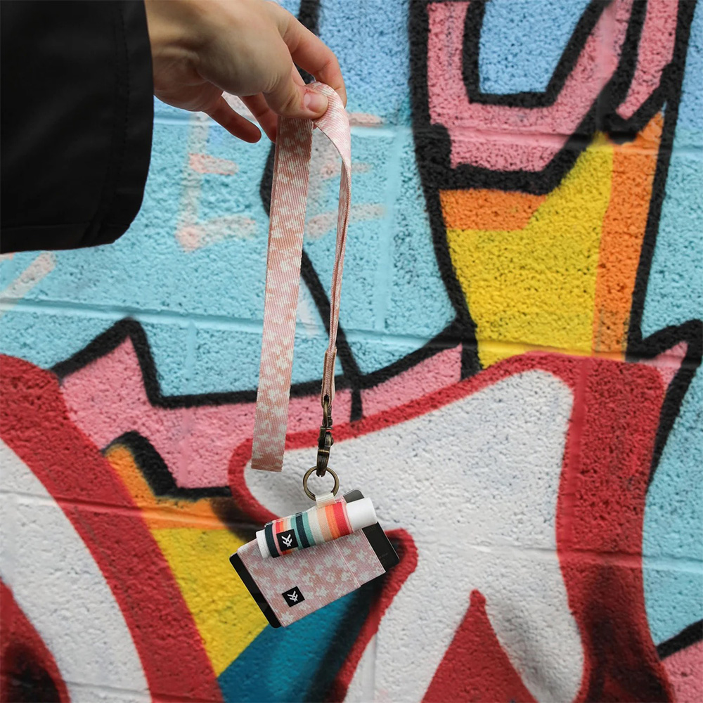 Thread Renae Lip Balm Holder image number null