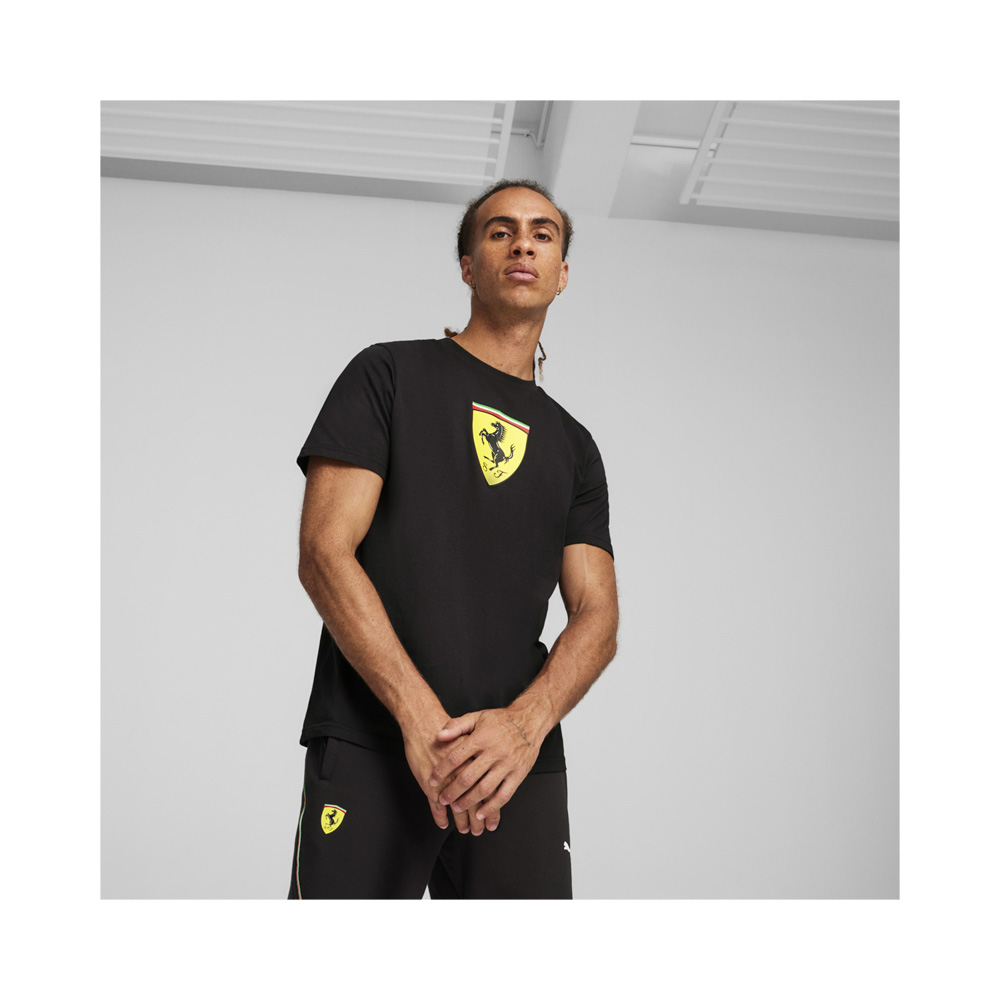 Puma Ferrari Race Big Shield T Coloured image number null