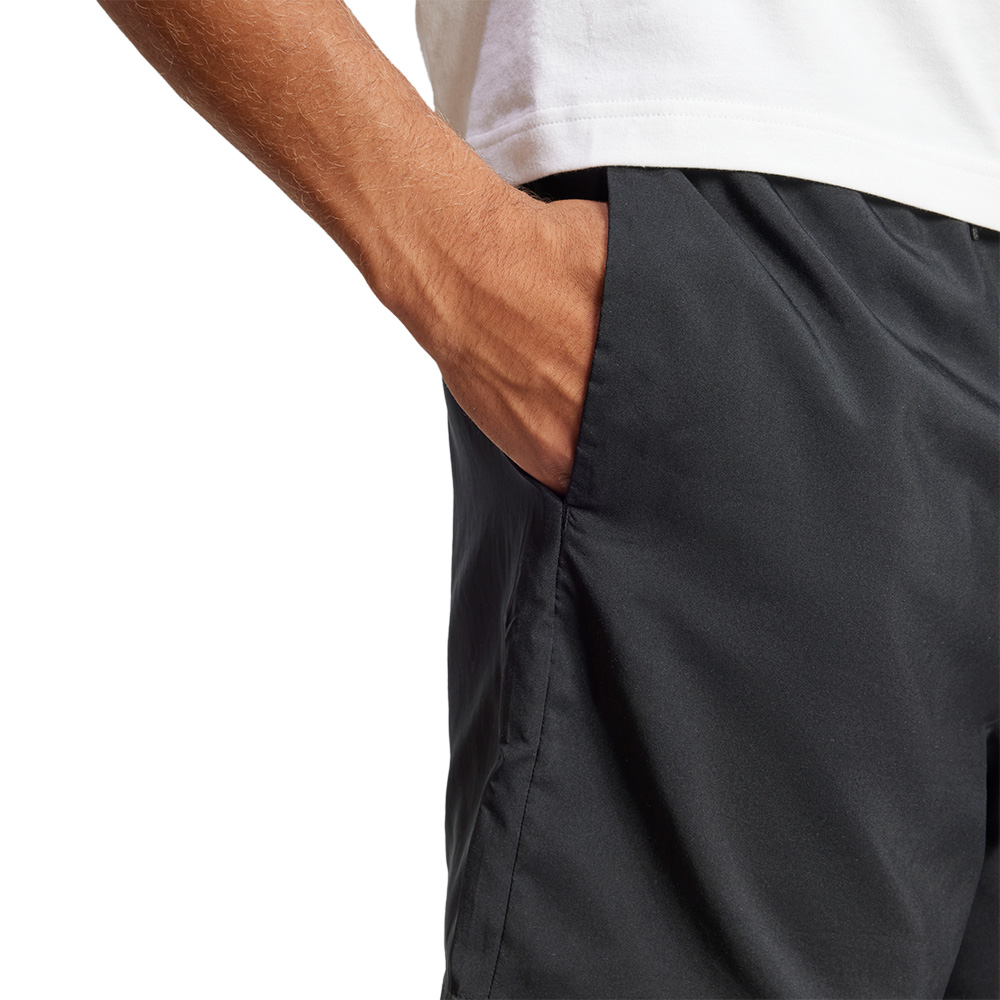 Adidas Shorts Chelsea Essentials Logo Pequeno image number null