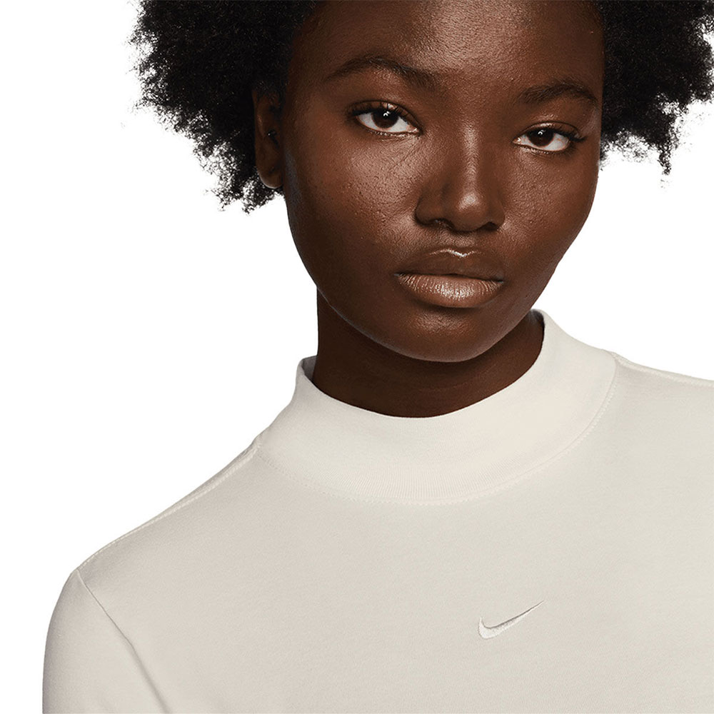 Nike W Nsw Nk Chll Knt Mock Tee image number null