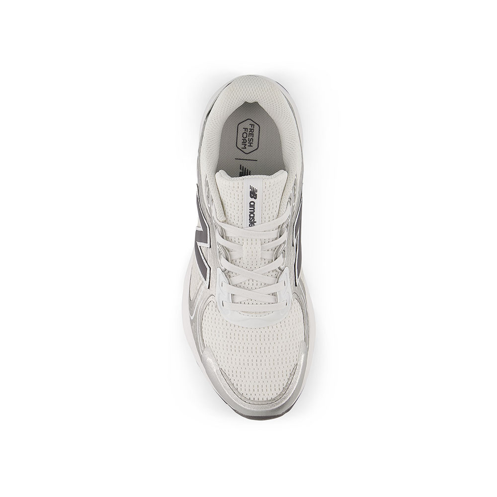 New Balance Amaste  