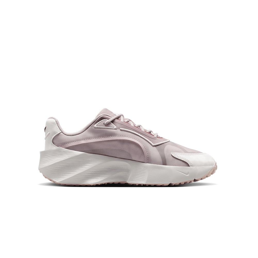 Nike Wmns Aura Edge image number null