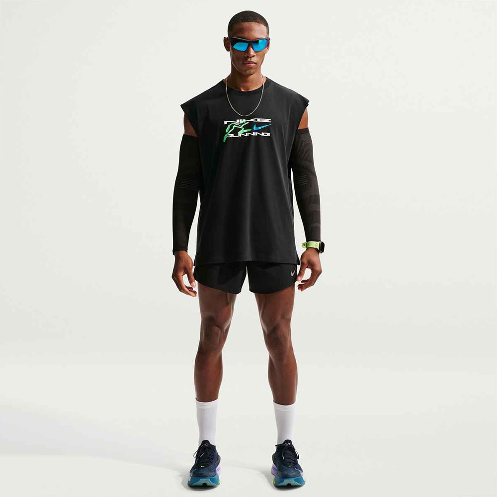 Nike M Nk Df Tee Slvls Iykyk Loose image number null
