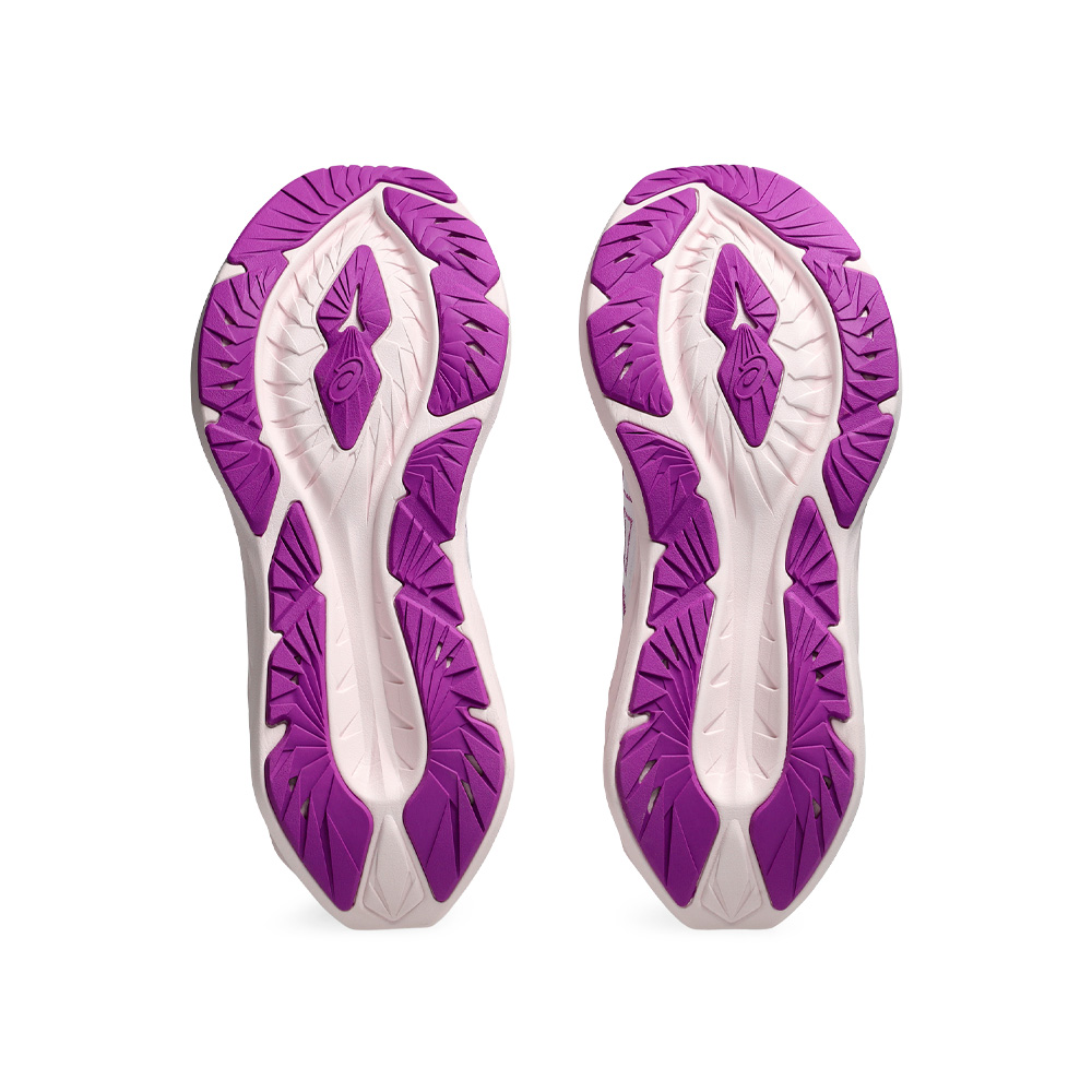 Asics Novablast 4 image number null