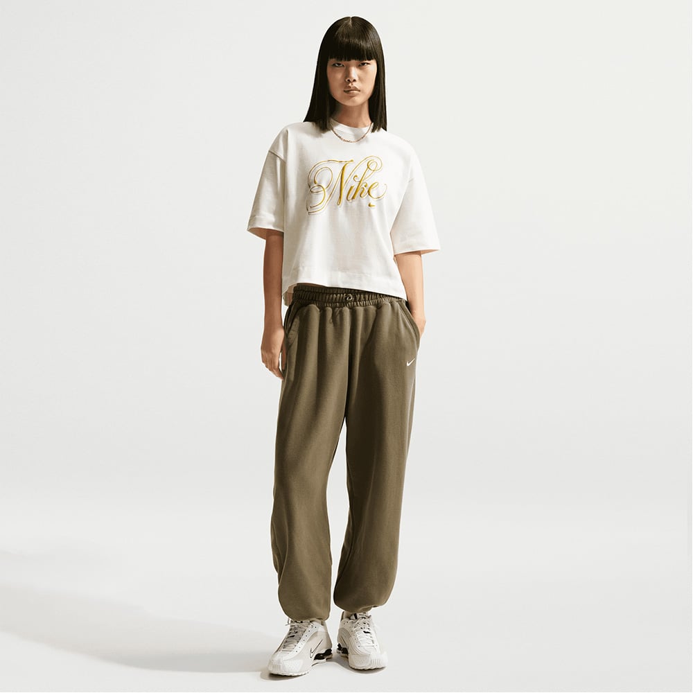 Nike W Nsw Ss Tee Boxy Script image number null